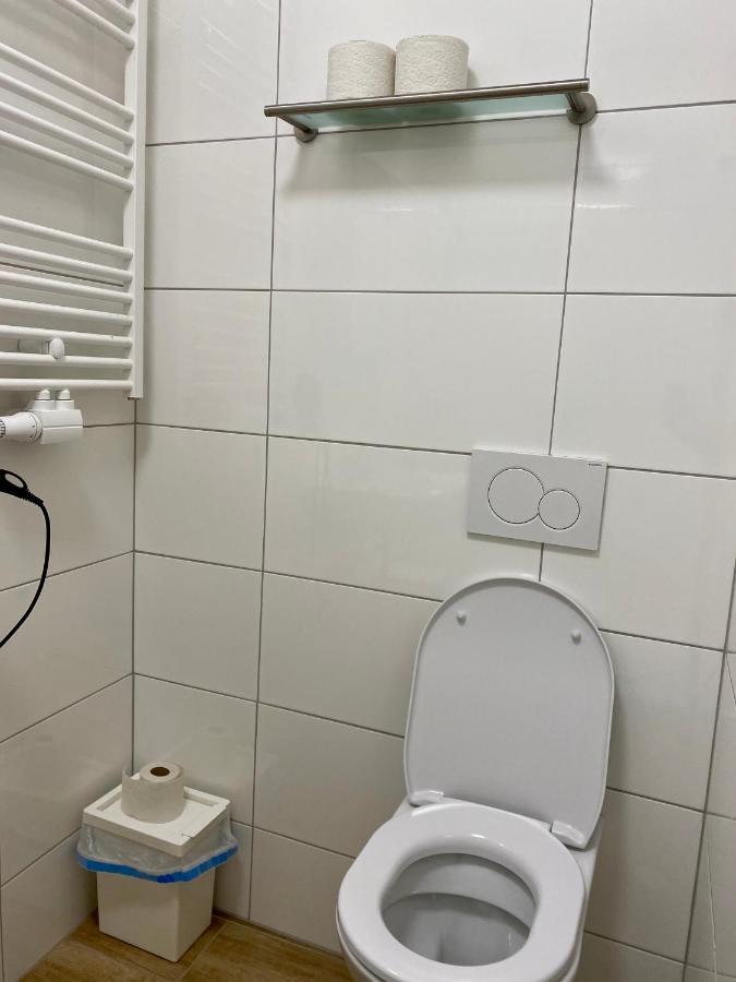 Ajo Vienna Central Room - Contactless Check-In Ngoại thất bức ảnh