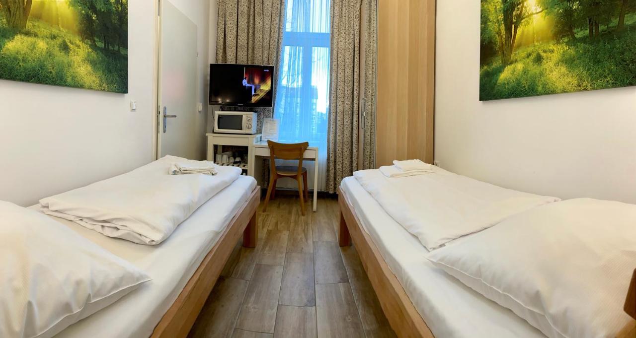 Ajo Vienna Central Room - Contactless Check-In Ngoại thất bức ảnh