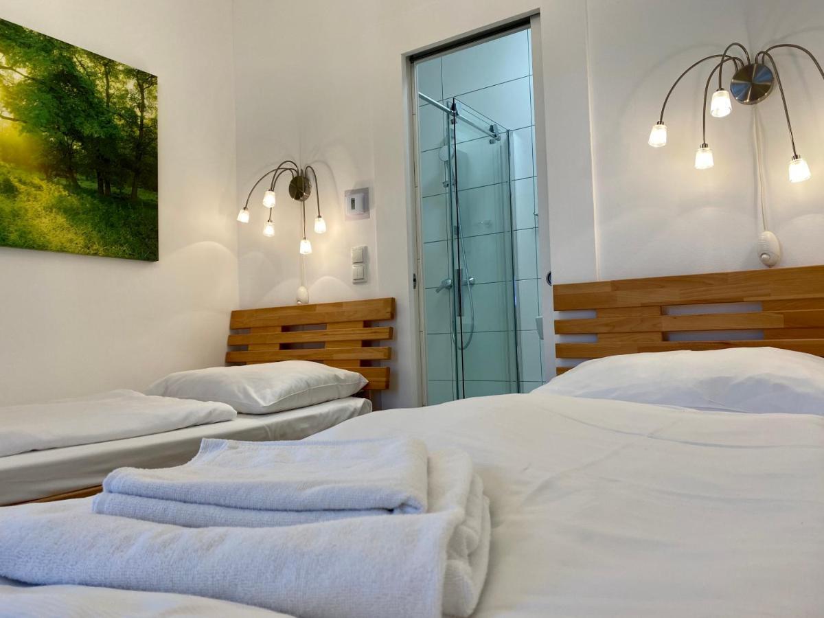 Ajo Vienna Central Room - Contactless Check-In Ngoại thất bức ảnh