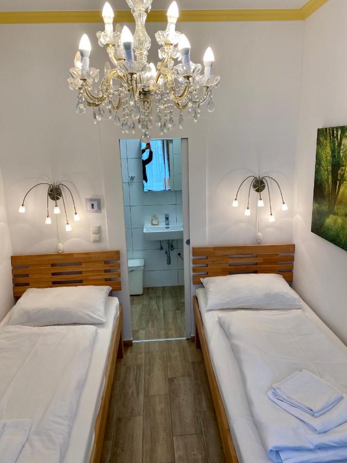 Ajo Vienna Central Room - Contactless Check-In Ngoại thất bức ảnh