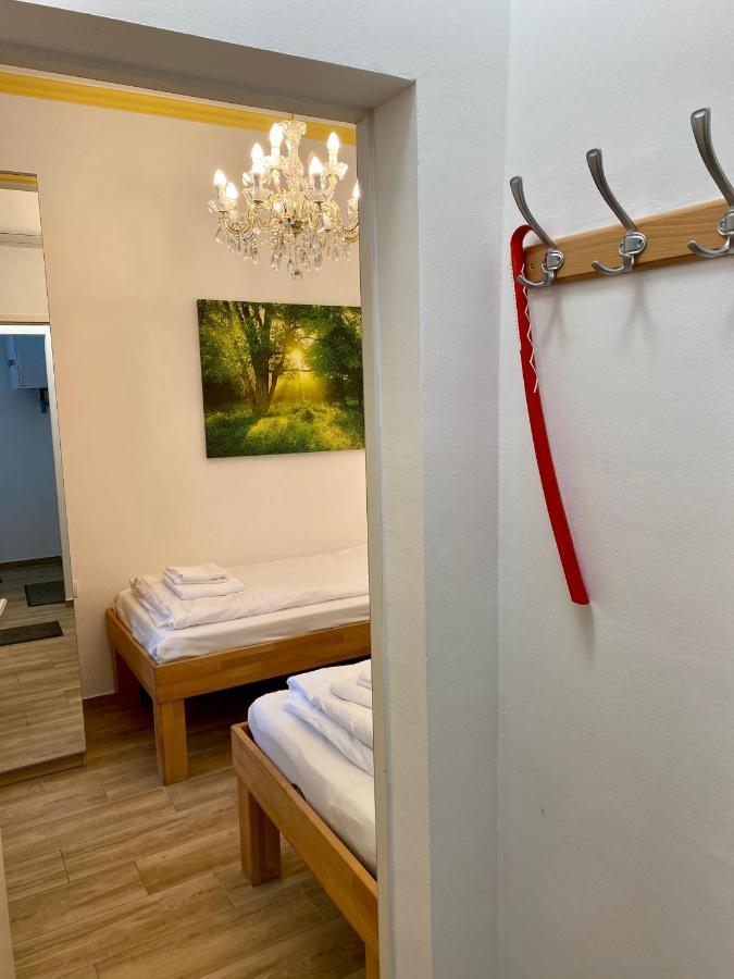 Ajo Vienna Central Room - Contactless Check-In Ngoại thất bức ảnh